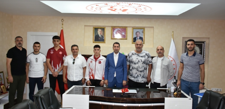 ŞAMPİYON ZİYERET RESİM