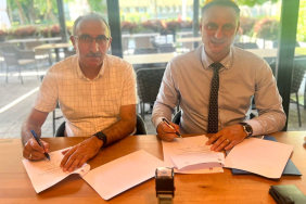 d3a2d3ce-6122-440c-852f-637f050eca05