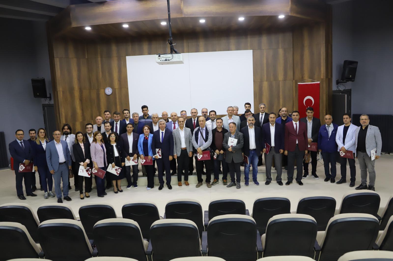 e8c2f07d-82eb-43cf-a7eb-401810363928