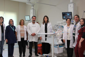 20241122-dogustan-yemek-borusu-olmayan-bebek-elazigda-sagligina-kavustu-766519-62f65b0e0ab76c87215c