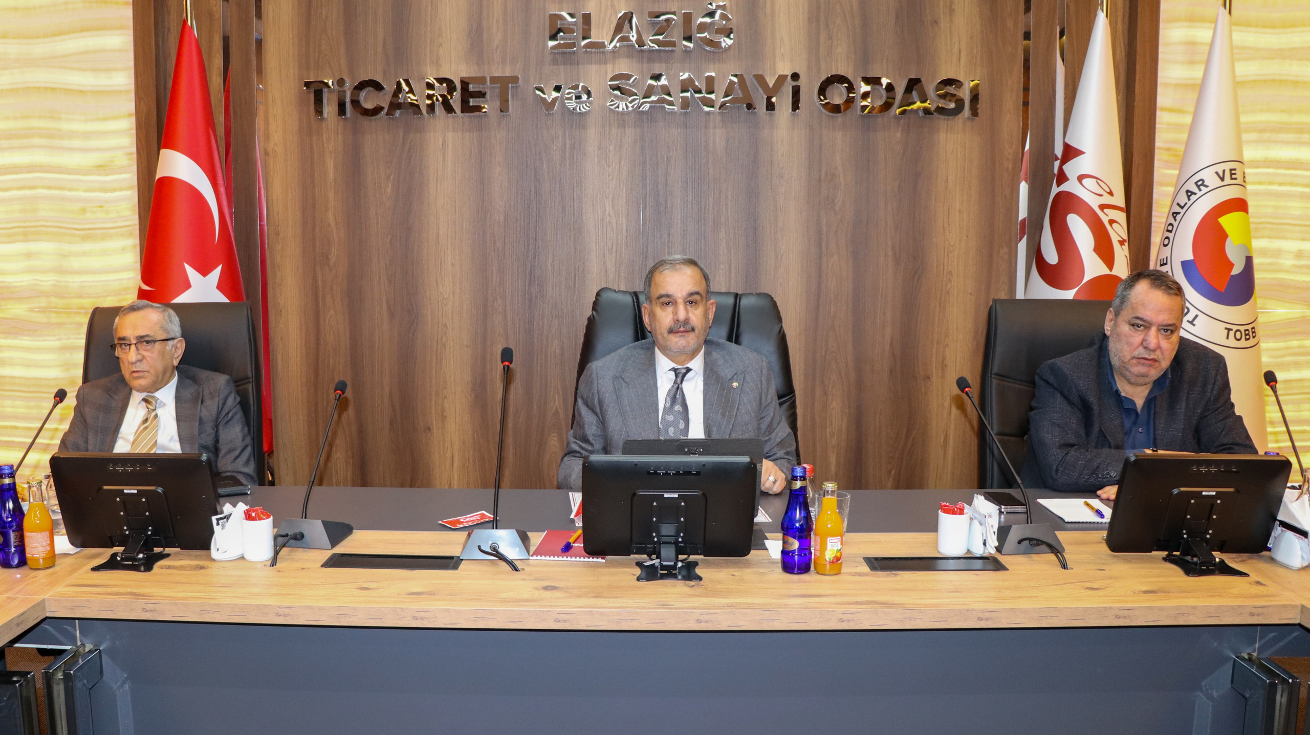 6ab3e598-0aba-4d6c-82e1-4bbf38704b24