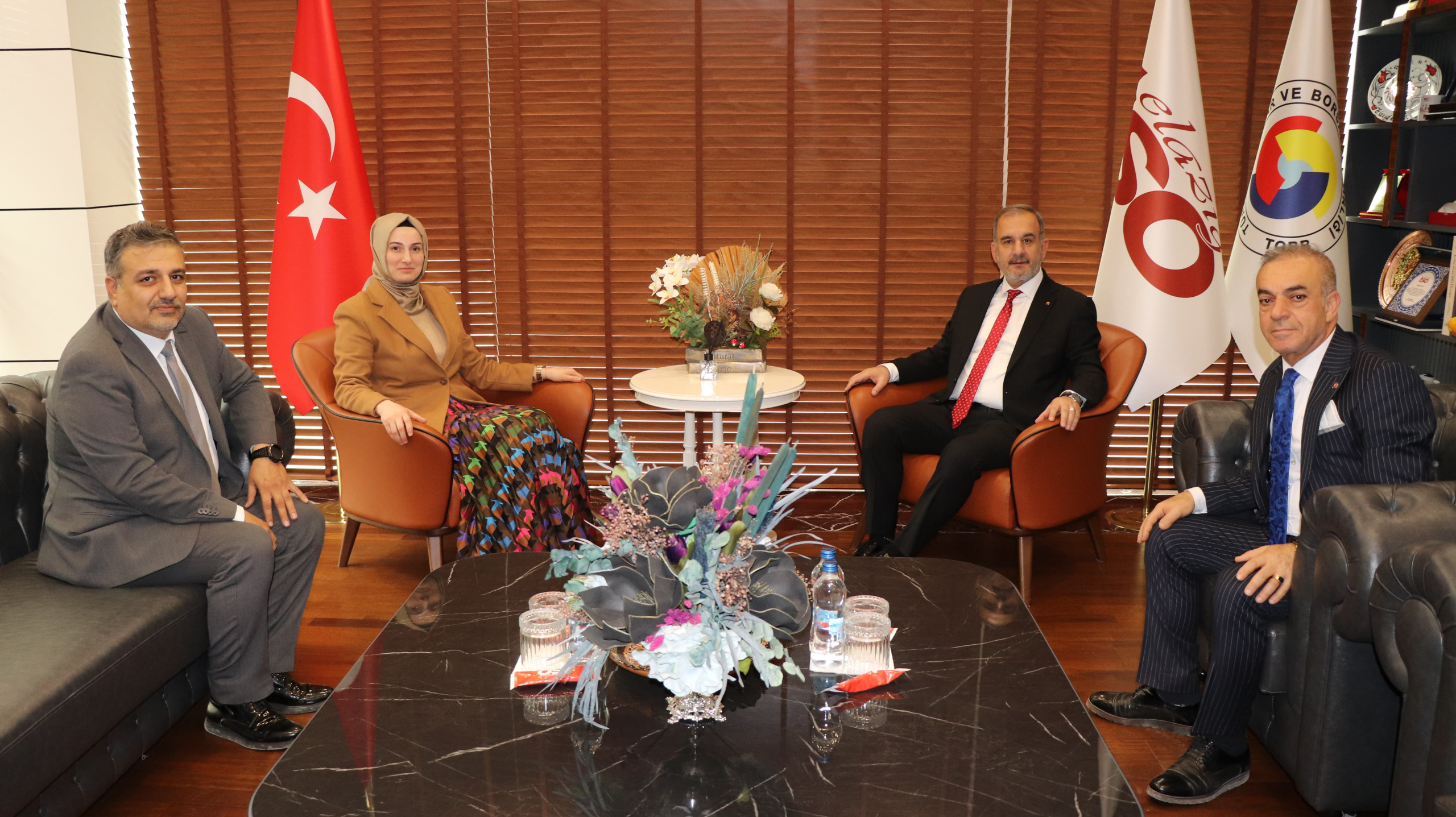 73aba0a5-a7d2-4a80-8632-547bb43c10ef