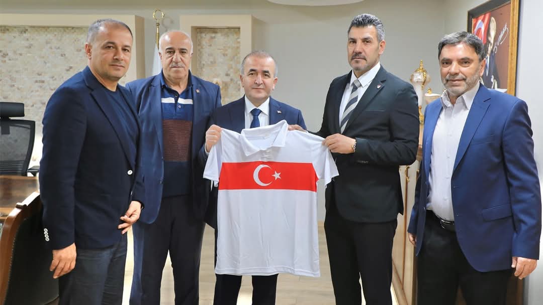 0fa5e535-48bf-4a4e-a66f-0c4520857695