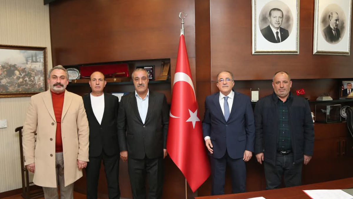 20250205-elazig-tes-is-sendikasindan-milli-savunma-bakan-yardimcisi-alpaya-ziyaret-656549-633cbe7bf49d1de17f23