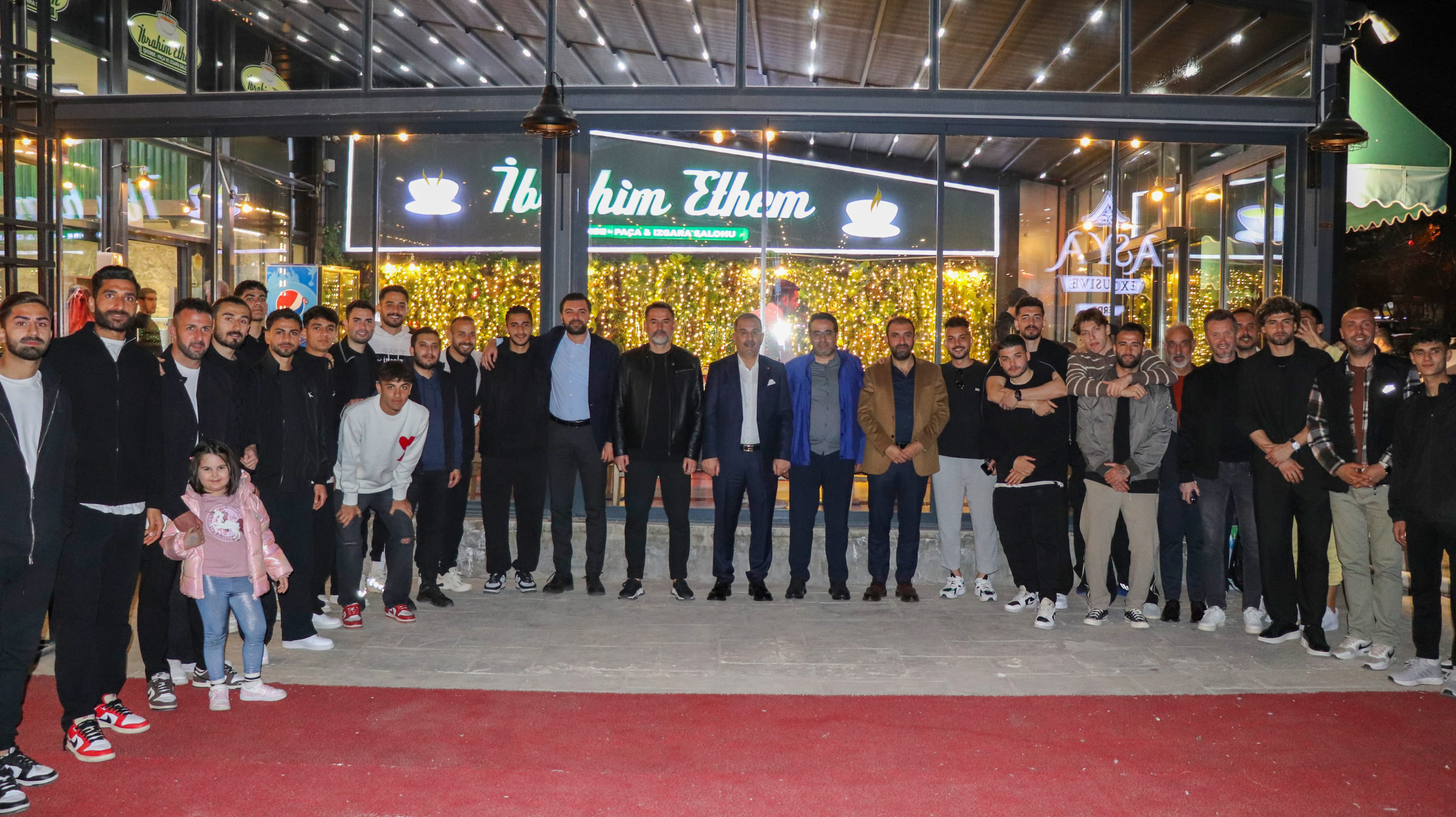 e8b654ce-7209-4aa2-a2f2-f3c6bc673baf