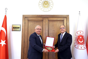 20251208-bakan-yasar-gulerden-suay-alpaya-tesekkur-ziyareti-717873-9623f03adaf0afde35d6